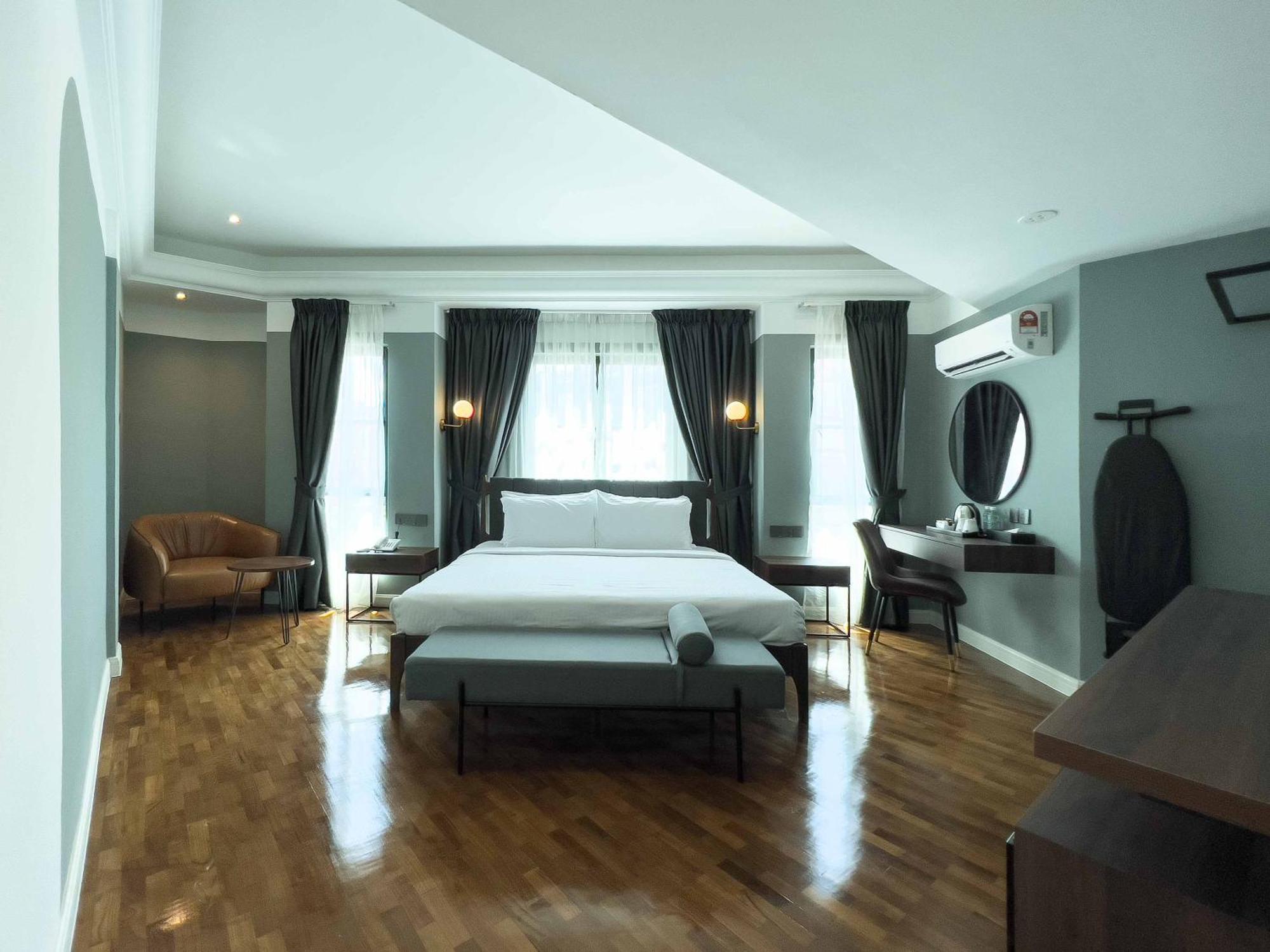 Hotel Seri Costa Malacca Екстериор снимка